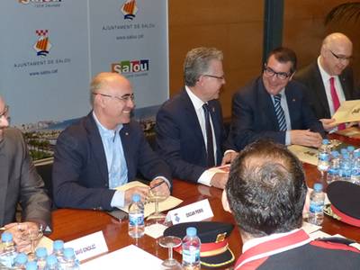 La Junta Local de Seguridad pone de relieve que los hechos delictivos en Salou se han reducido de un 20,4% respecto al 2014