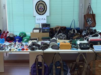 La Policía Local de Salou efectúa varias actuaciones por delitos contra la propiedad industrial en el municipio