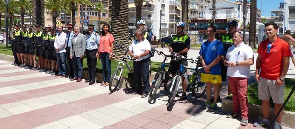 La Policía Local pone en marcha el servicio de proximidad a la zona turística con la apertura de la comisaría de Playa el paseo Jaume I