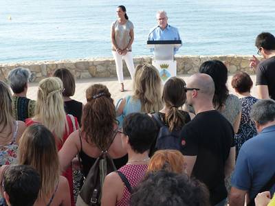 La punta del Po-Roig ha sido el escenario elegido para dar la bienvenida al nuevo curso escolar en la capital de la Costa Dorada