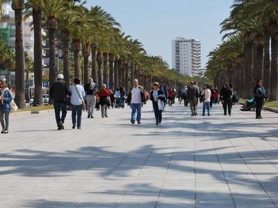 Los profesionales y microempresas del sector turístico podrán beneficiarse de una nueva línea de subvenciones de la Generalitat, para hacer frente a las consecuencias económicas del COVID-19