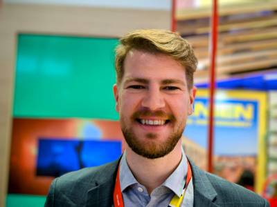 ÓSCAR MARTÍNEZ (Turespaña Frankfurt): "Salou tiene un gran potencial para atraer el turismo LGTBI alemán"