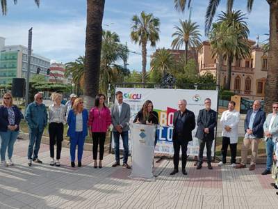 'Sabor Salou' llena el paseo Jaume I con la mejor gastronomía local