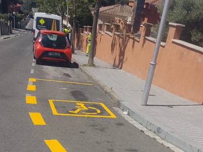Salou amplía plazas para motos y personas con movilidad reducida