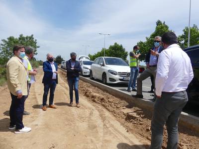 Salou construirá un paseo naturalizado en la acera norte del Vial de Cavet, para transitar a pie y en bicicleta
