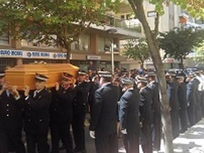 Salou despide con todos los honores al agente de Policía Local muerte en accidente de tráfico