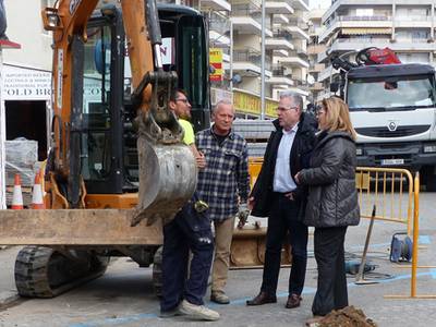 Salou ejecuta el proyecto de mejora de la acera de la calle Rioja y Barbastro