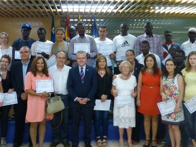 Salou entrega los diplomas de aprovechamiento de diversos cursos de formación y enseñanza