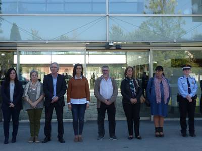 Salou hace un minuto de silencio para condenar el ataque de París