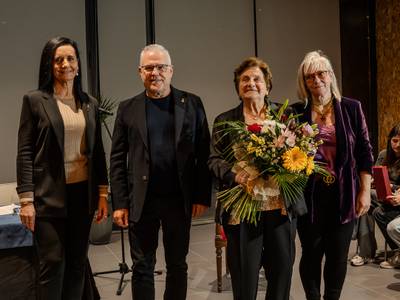 Salou homenajea a Danièle Fähndrich por su trayectoria en la Educación y la Cultura