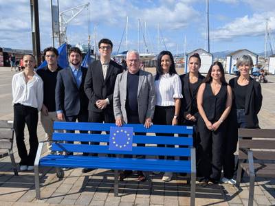 Salou inaugura el  ‘Banco Europa’ en el Espigó del Moll