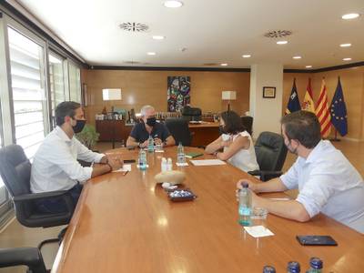 Salou muestra su potencial a la directora general de Turismo