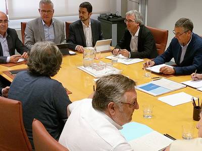 Salou pide dotación presupuestaria a la Generalitat para iniciar la conversión de las vías del ferrocarril en el futuro tranvía y la urbanización del Eje Cívico