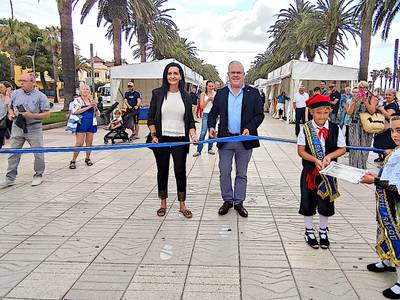Salou pone en valor la riqueza de su tejido asociativo con la X Feria de Entidades
