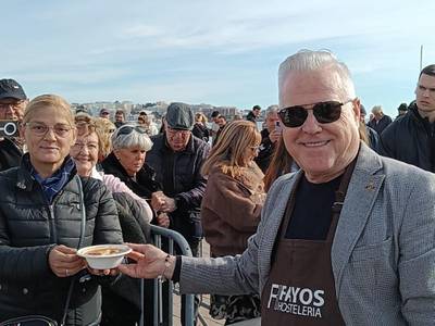 Salou reivindica la romescada de calamar, receta emblemática de su patrimonio marinero