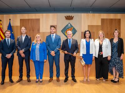 Salou reorganiza su gobierno municipal: cambios significativos en la vivienda, la protección civil y la igualdad