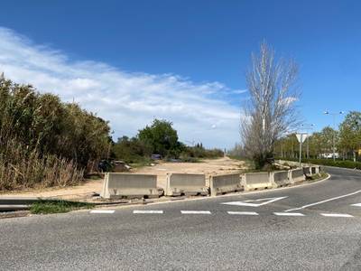 Salou saca a licitación la implantación de dos aparcamientos disuasorios en la calle Joan Fuster y en la avenida Pompeu Fabra