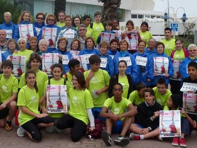 Salou se adhiere al Día Mundial de la Actividad Física con una caminata solidaria