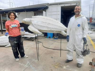 "Salou Street Gallery": Exposición sobre la tortuga Llaüt en el Paseo Jaume I