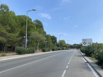 Salou sustituirá las luminarias de la avenida Pla de Maset y de la urbanización Covamar, por tecnología LED, en el marco de las acciones para convertirse en un municipio sostenible y eficiente, energéticamente