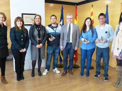Un proyecto de 3 estudiantes del Instituto Jaume I premiado con un accésit de la 2 ª muestra de proyectos de Emprendedores de Catalunya