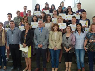 Un total de 63 alumnos del INS Jaume I , del Marta Mata y de la Escuela Elisabeth se han presentado a esta quinta edición del concurso que organiza la concejalía de Promoción de Ciudad