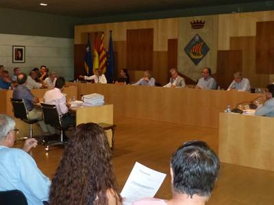 Unanimidad política en Salou en torno a los hechos del 11 de agosto