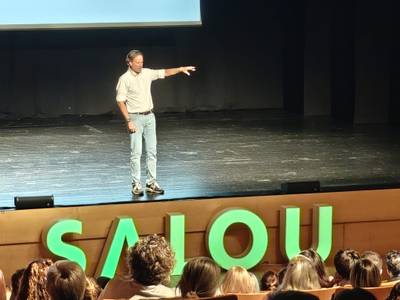 Víctor Küppers en Salou: “Ser inteligente es cuestión de suerte. Ser buena persona requiere esfuerzo”