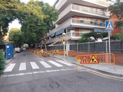El Ayuntamiento de Salou amplía la acera de la calle Berenguer de Palou y renueva el arbolado y los servicios